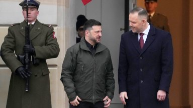 Навроцки лиши Зеленски от най-високото държавно отличие на Полша