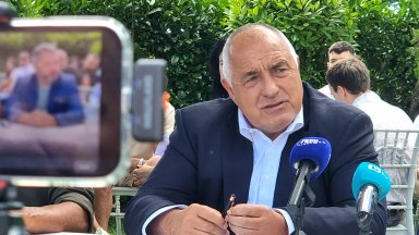 Борисов похвали Радев за поведението му в Брюксел и го призова за "нулев бюджет"
