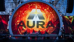 Хиляди танцуваха до сутринта на първия ден от AURA: Temple of Eos