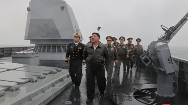 Ким Чен-ун: Военноморските сили на Северна Корея ще надминат въображението