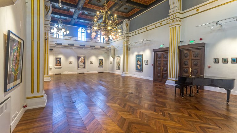 Галерията Vivacom Art Hall в София преустановява дейността си в досегашния си формат от 1 юли
