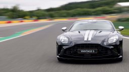 Aston Martin пусна бутиков Vantage S в чест на пистата „Спа“