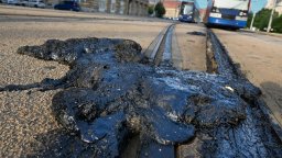 Релсите и светофарите в Германия започнаха да се разтапят заради жегата (снимки/видео)