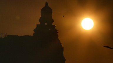 Турските метеоролози предупреждават за екстремни жеги в страната през следващите три дни 