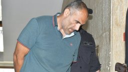 Изнудван бивш полицай разкрил корупционната схема във ВиК-Несебър