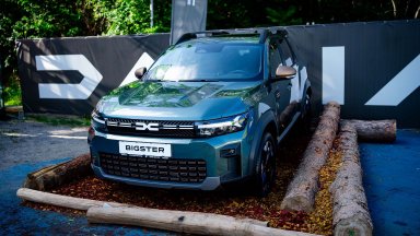 Dacia посреща феновете си сред природата през лятото
