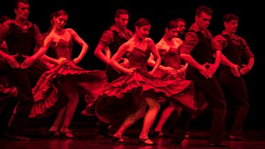 Балет "Арабеск" ще представи двa от най-успешните си спектакъла - "Carmina Burana" и "Болеро"  в "Парк Военна академия" 