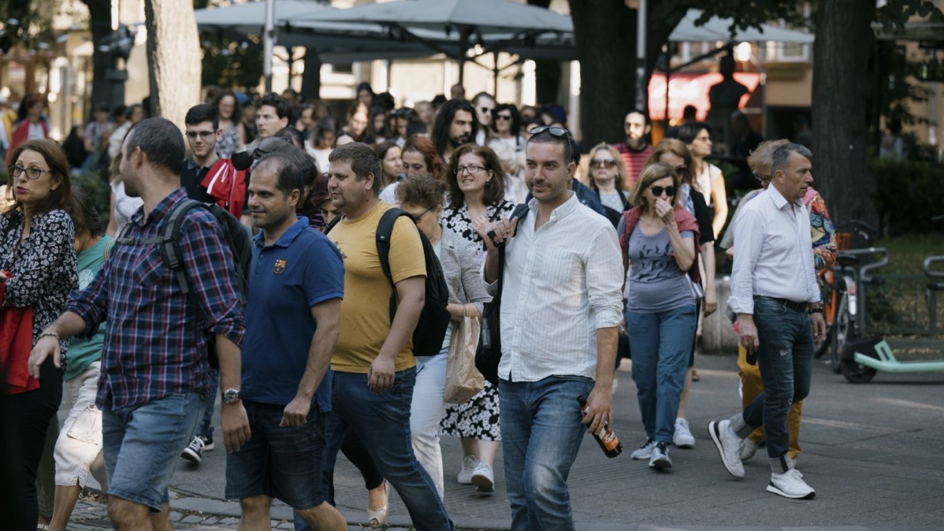 Фондация „Прочети София“ обявява летни „Литературни маршрути“