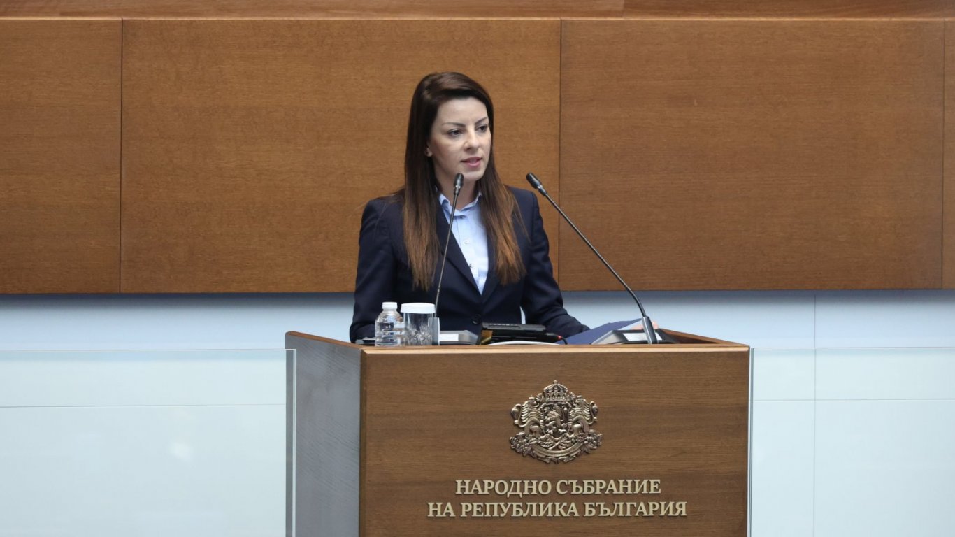 Прокуратурата проверява имотни сделки след сигнал от „Продължаваме Промяната“