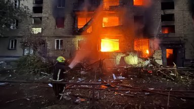 Най-малко пет жертви и десетки ранени при руска атака над Киев, Полша вдигна изтребители