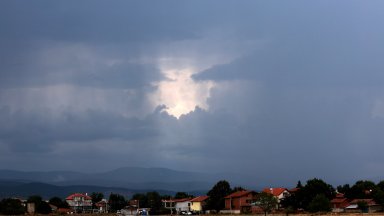 НИМХ: Остава неустойчиво, повече слънце - в неделя