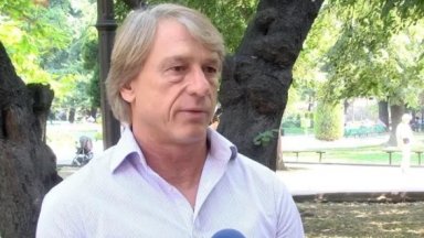 Легендата на "Берое" Васил Драголов е под домашен арест заради измама с евросубсидии