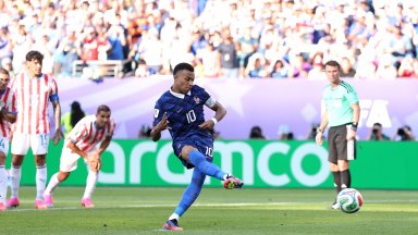 Мондиал 2026 на живо: Парагвай - Франция 0:1, Мбапе открива от дузпа