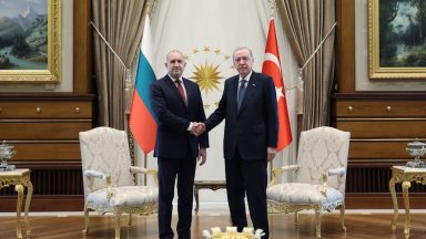 Замразиха договора с "Боташ" след срещата на Радев с Ердоган