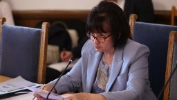 Управляващите ще ремонтират основно Изборния кодекс след президентския вот