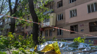Руски удар с авиобомба уби трима в Донецка област
