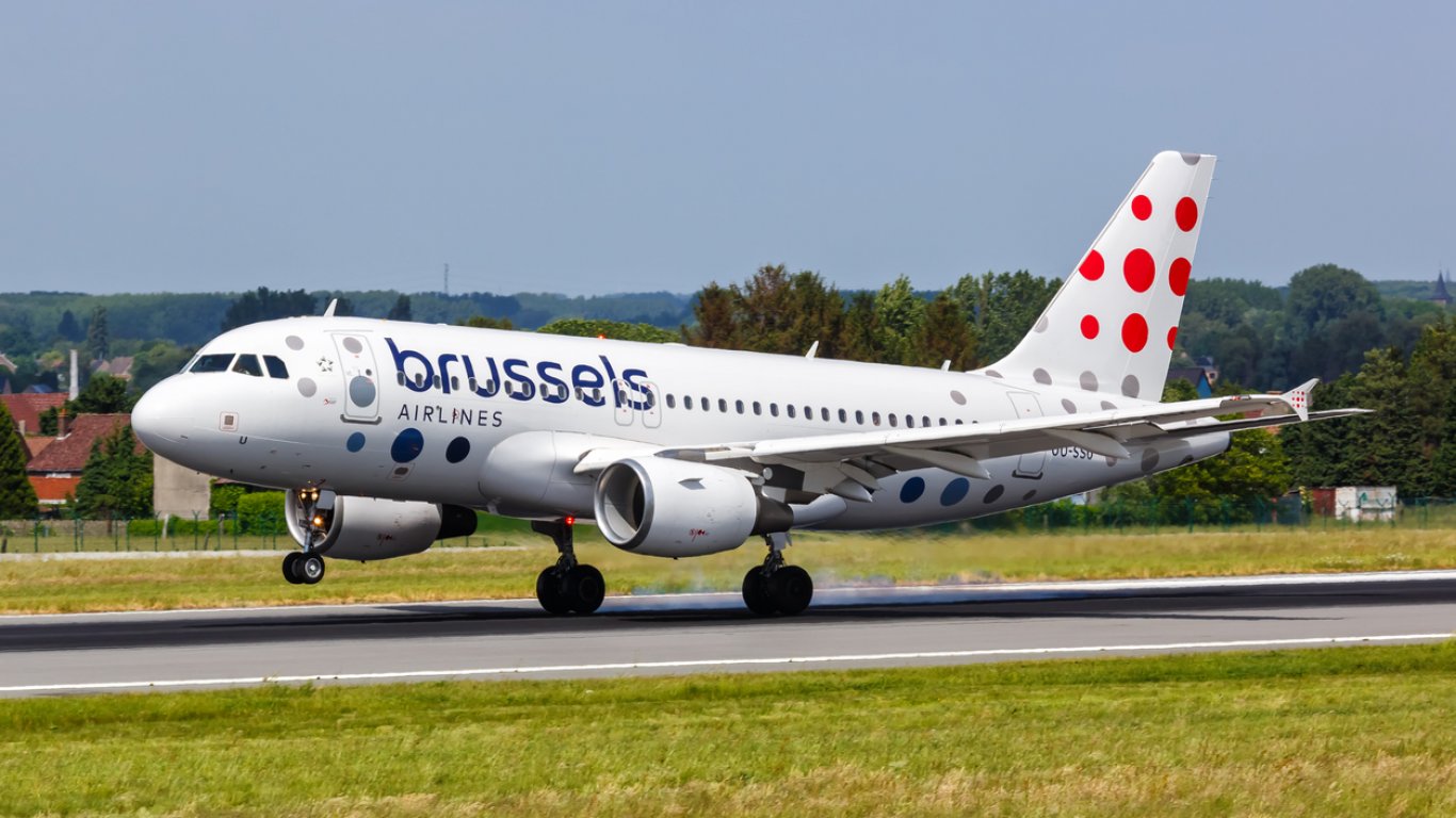 На 9 юли 2026 г авиокомпаниите Brussels Airlines и Norwegian