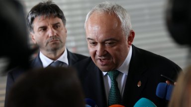 Демерджиев вади списък на свързани с Пеевски лица преди да замине за САЩ