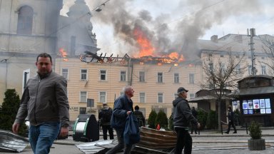 Сблъсъци в украинския град Лвов заради военната мобилизация (видео)