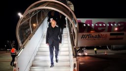 Иран към САЩ: Няма да капитулираме, готови сме за "повсеместна отбрана"