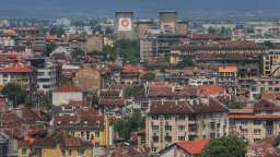Спират топлата вода за седмица през август в редица столични квартали