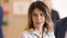 Правителството оттегли съгласието за почетното консулство на Цветелина Бориславова