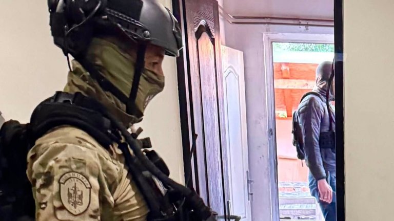 София и Белград с удар по "Балканския маршрут", задържани са полицаи