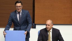 Пулев: Няма риск от финансова криза във ВМЗ-Сопот