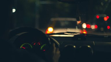 Шофьор загина на място, дете е с опасност за живота след катастрофа край Мъглиж