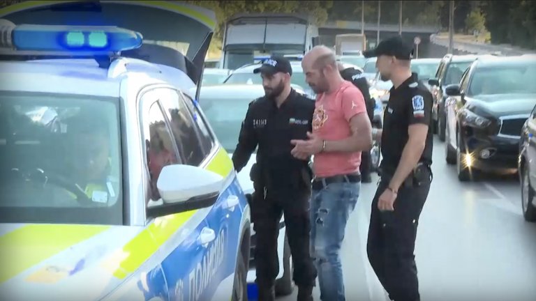 Гониха шофьор с над 3 промила из София след катастрофа. Той: Малко се почерпих (видео)