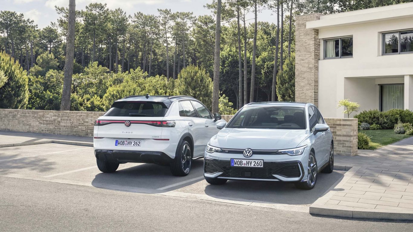 Volkswagen Представи Хибридни Версии на Golf и T-Roc със 170 к.с.
