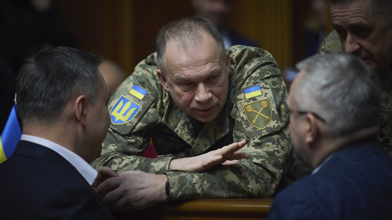 Президентът Зеленски извърши промени във върховното командване на украинската армия