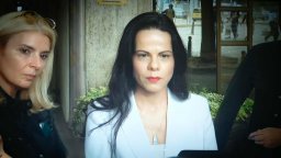 Министър Ивкова: Кабинетът не се отказва от строежа на Националната детска болница