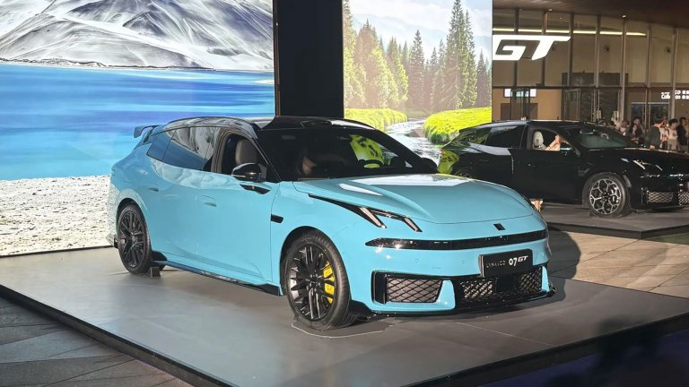 Lynk & Co пусна спортно комби с 523 к.с. на цената на Toyota Corolla