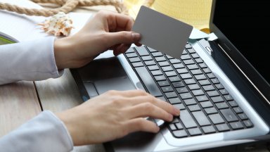 Десетки семейства сигнализират за схема с фалшиви резервации по Черноморието