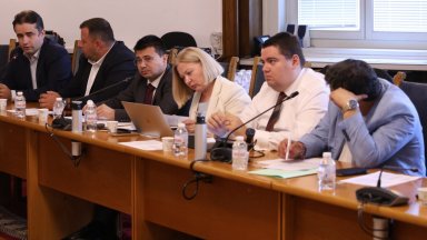 ДБ: Идеята на ПБ за регулация на предизборната агитация в социалните мрежи е неприемлива