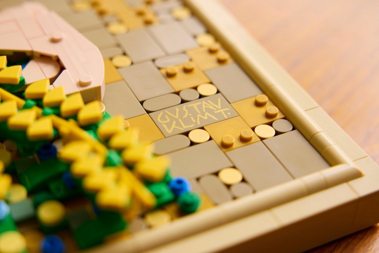 Lego gold elements