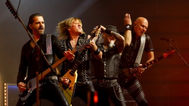 Петимата от Accept се завърнаха в София с думите: "Липсвахте ни толкова много!"