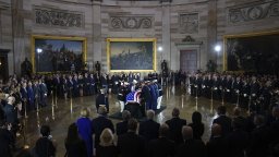 Сенатът на САЩ придвижи законопроекта "Линдзи Греъм" за мащабни санкции срещу Русия