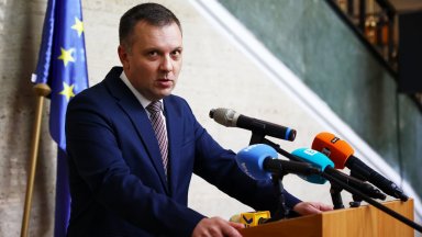 Правосъдният министър се закани следващият ВСС да оцени подобаващо съдебните безобразия