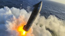 SpaceX планира нов тестови полет на мега-ракетата Starship през август