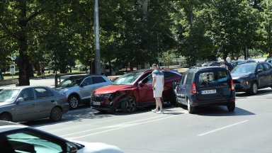 Верижна катастрофа на "Орлов мост" (снимки)