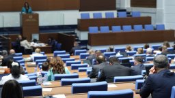 Промените в Изборния кодекс са факт. На вота за президент ще са в сила новите правила