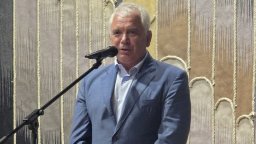 Началникът на РУО в Благоевград освободен със заповед без мотиви