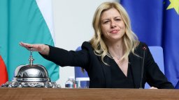 19 дни лятна ваканция, президентски избори на 25 октомври, реши парламентът