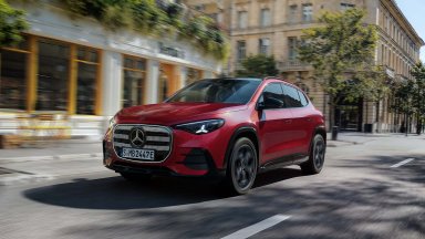 Новият Mercedes-Benz GLA идва у нас на цени от 50 520 евро (снимки и видео)