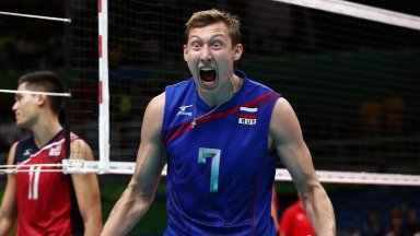 Русия официално се завърна в големия волейбол