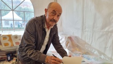 Почина журналистът и писател Димитър Шумналиев