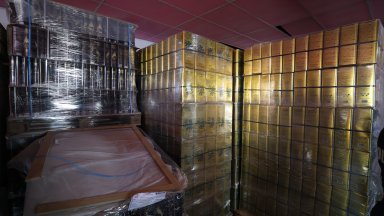 7 т зехтин бяха открити в незаконен цех край София (снимки)