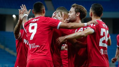 Нашите в Европа: Макаби Тел Авив - ЦСКА 0:2, отлично "червено" полувреме (на живо)